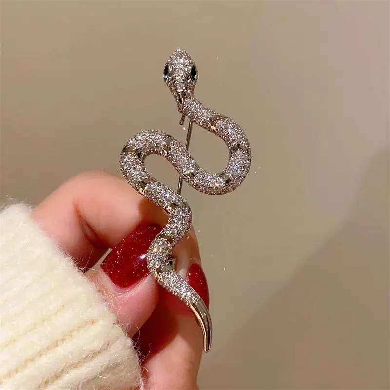 Çagatay Novelty Brooch Pin