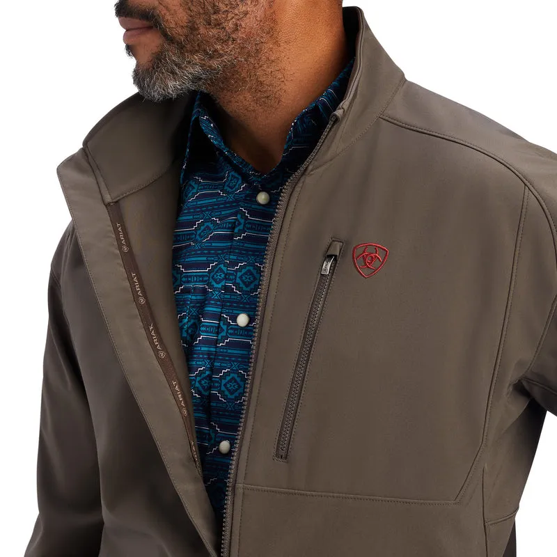 Ariat Men's Logo 2.0 Softshell Jacket Banyan Bark, Brown