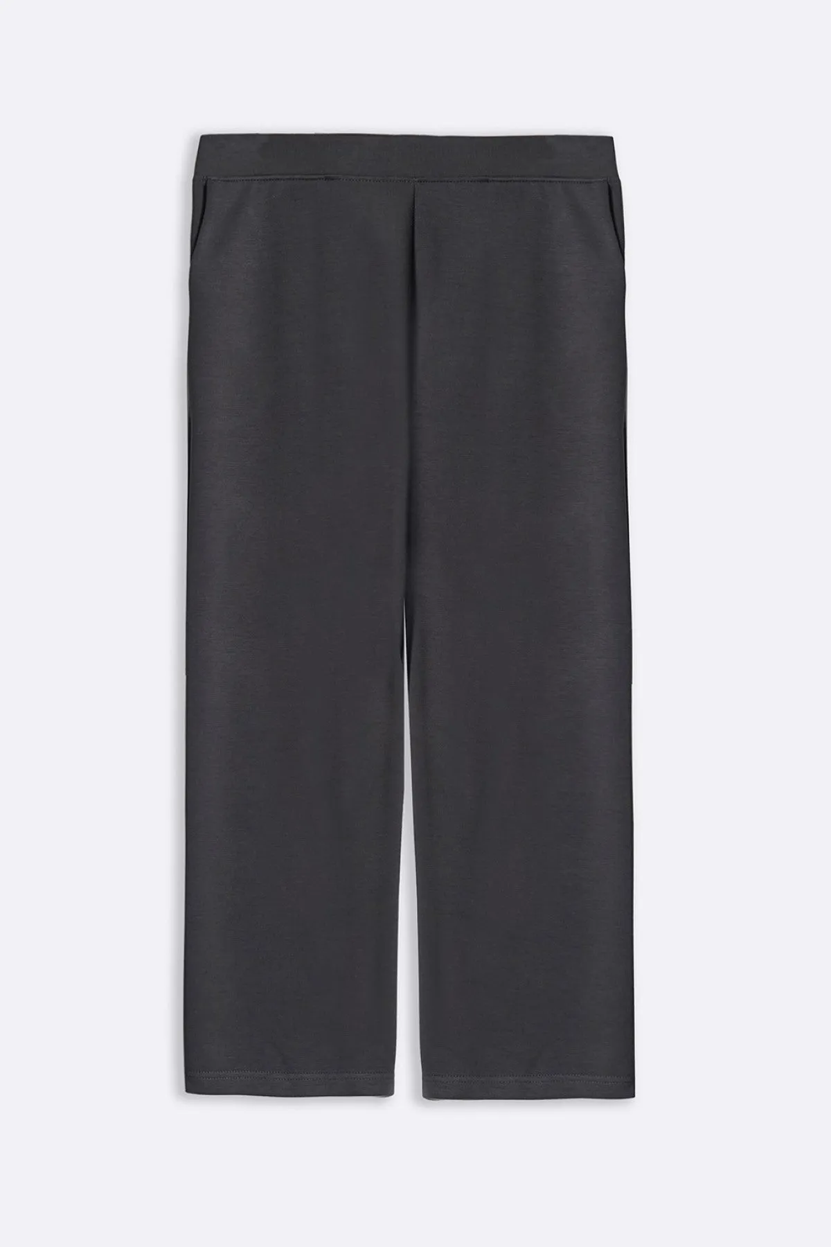 DAILY SLACKS