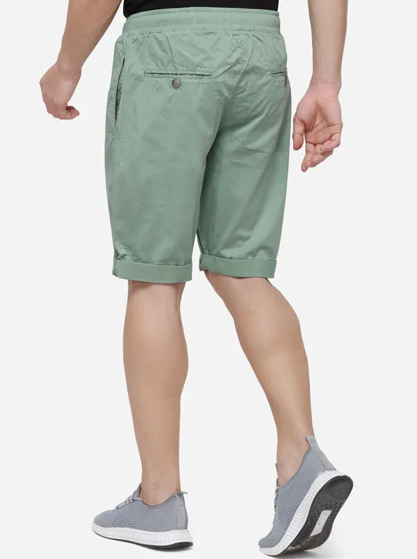 Hedge Green Solid Regular Fit Capri | JadeBlue
