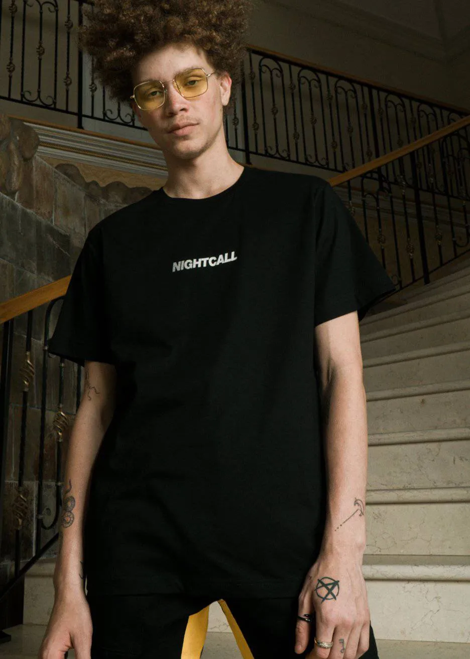 Konus Men's Graphic Tee in Black