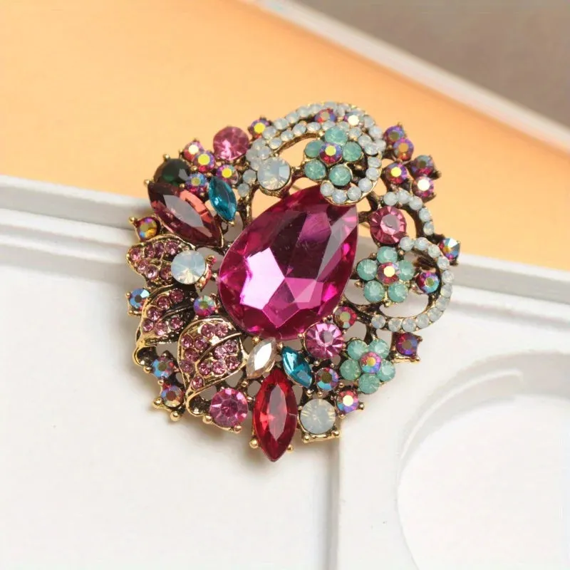 Malva Lace Brooch Pin