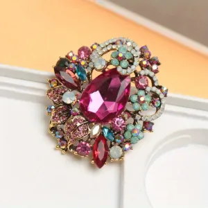 Malva Lace Brooch Pin