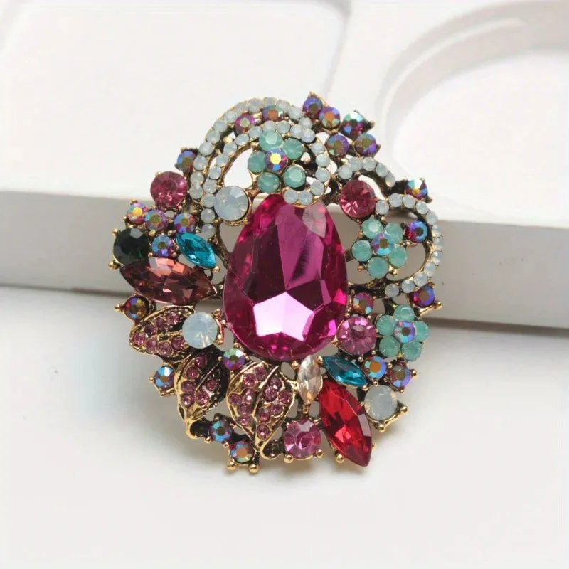 Malva Lace Brooch Pin