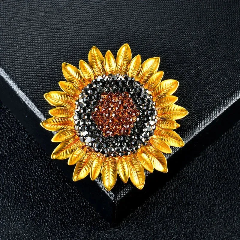 Meltem Leather Brooch Pin
