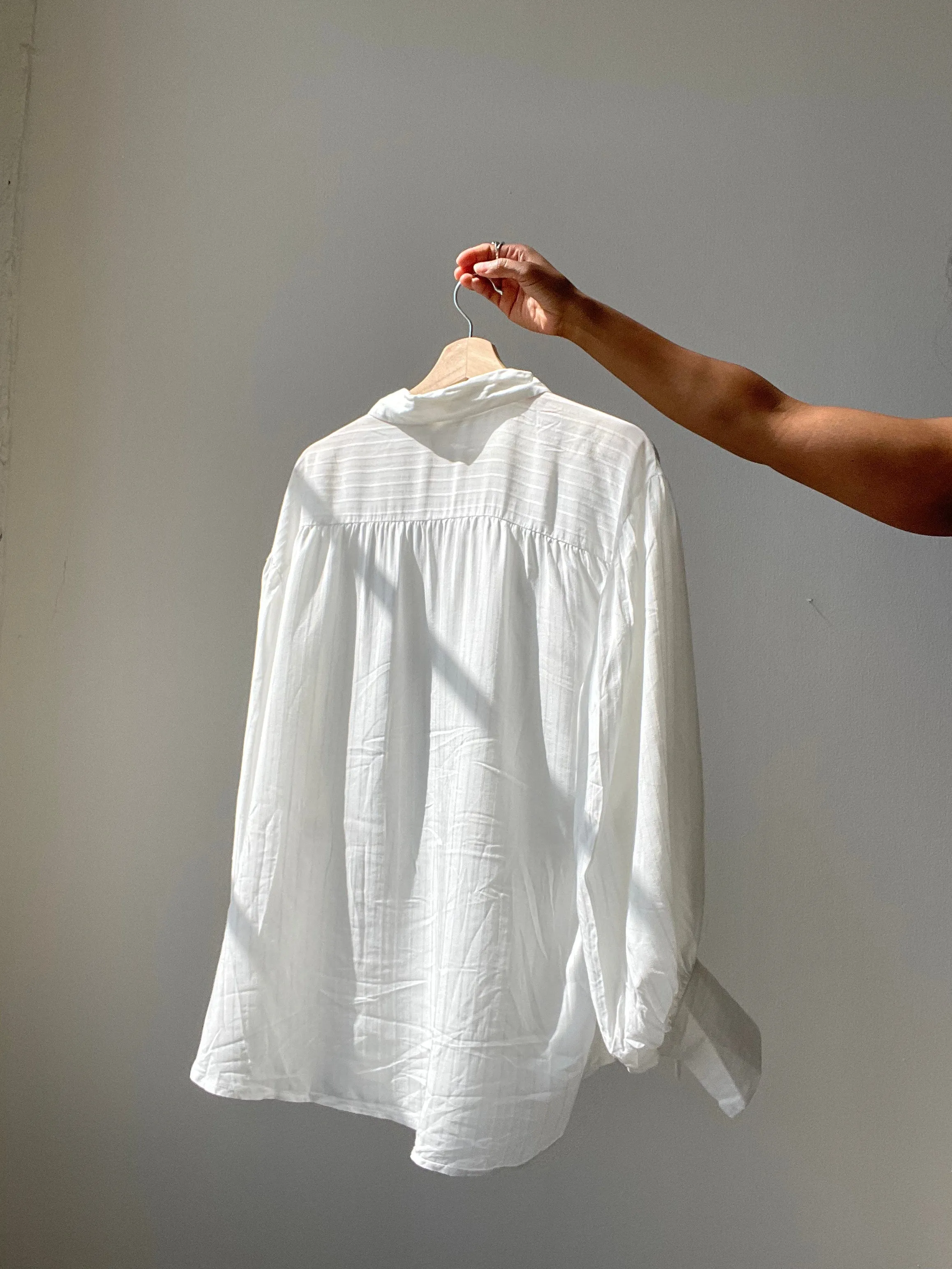 Wilson Oversized Balloon Sleeve Embroidered Button Down Shirt In Ivory