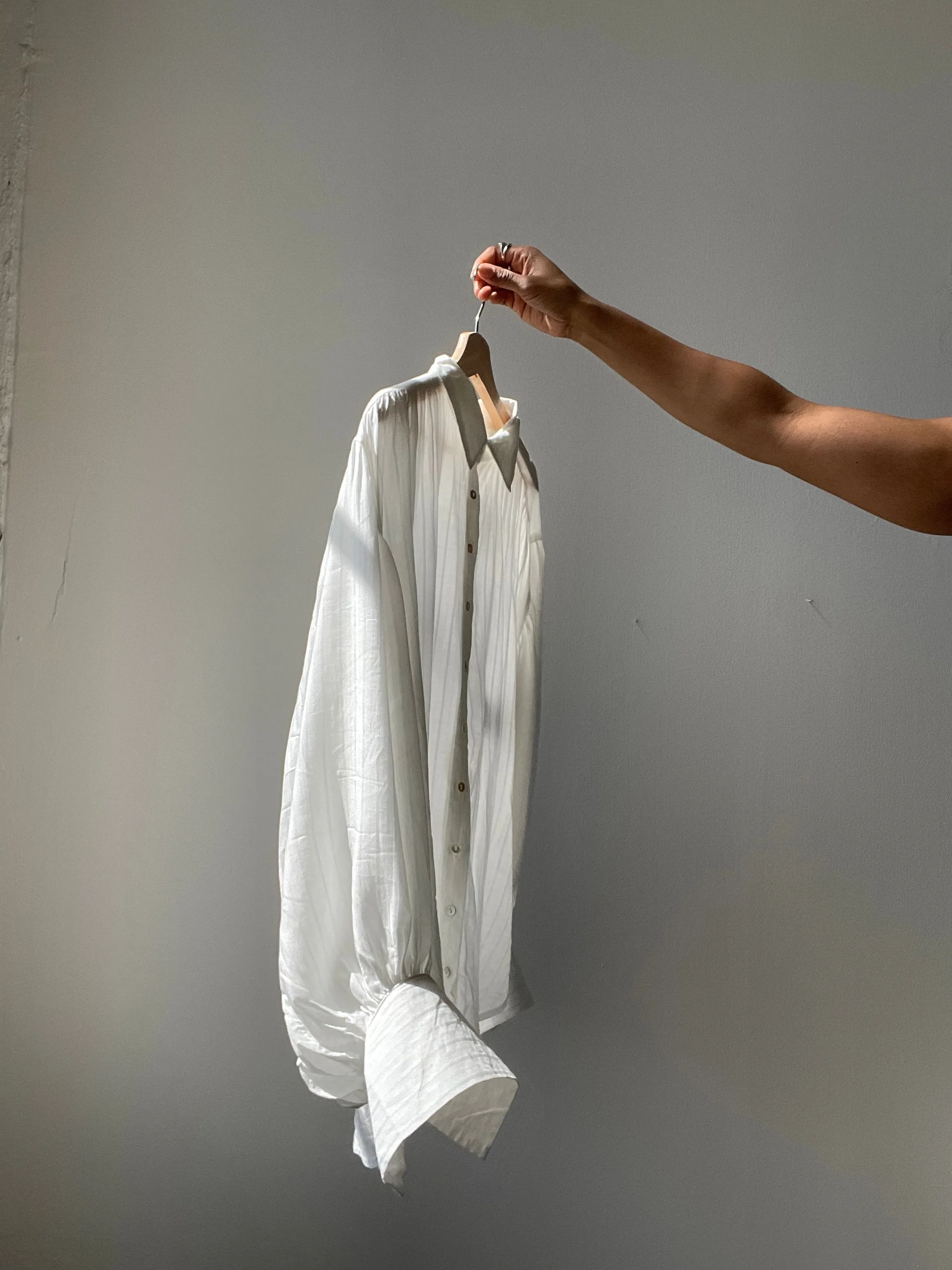 Wilson Oversized Balloon Sleeve Embroidered Button Down Shirt In Ivory