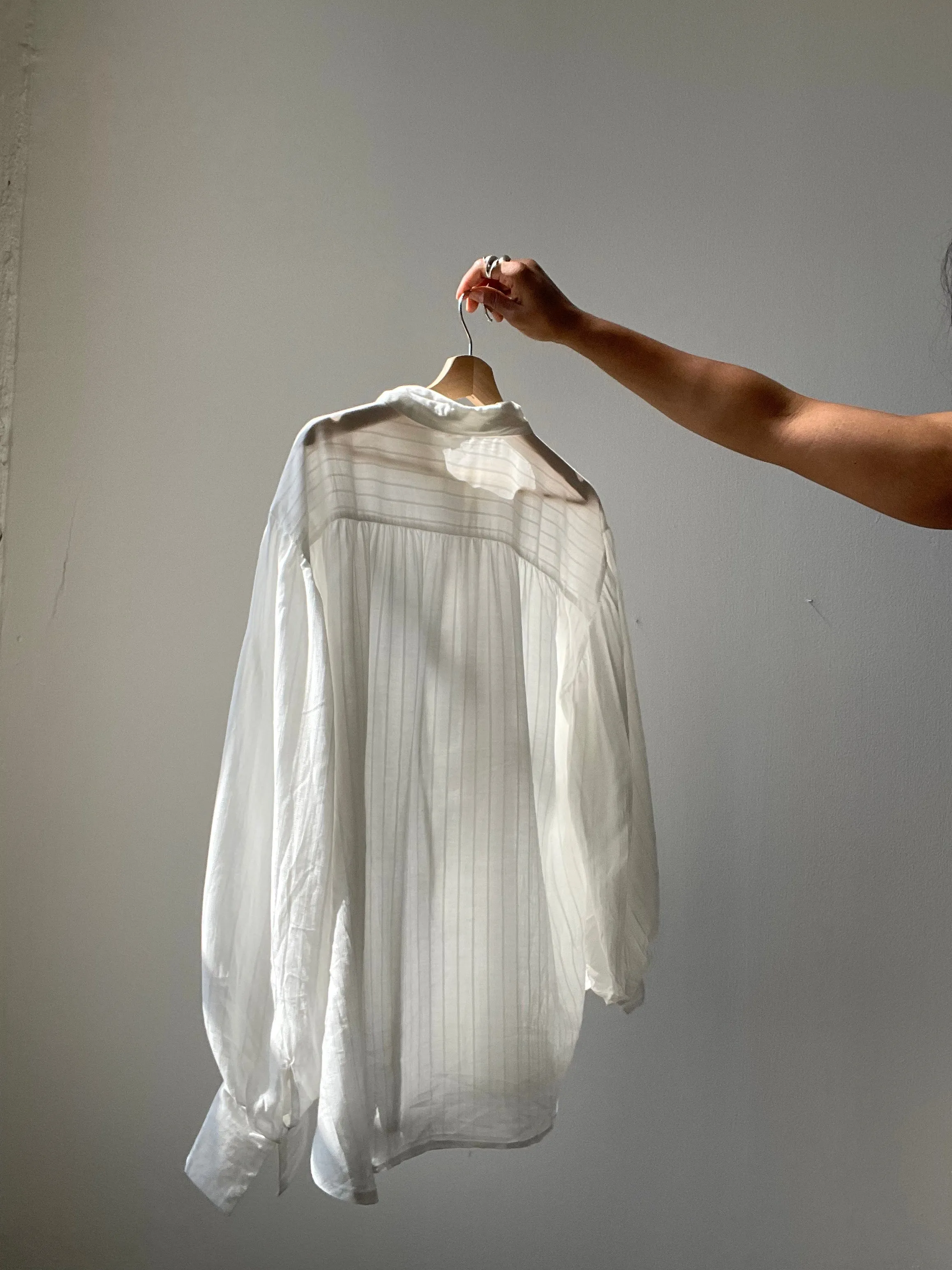 Wilson Oversized Balloon Sleeve Embroidered Button Down Shirt In Ivory