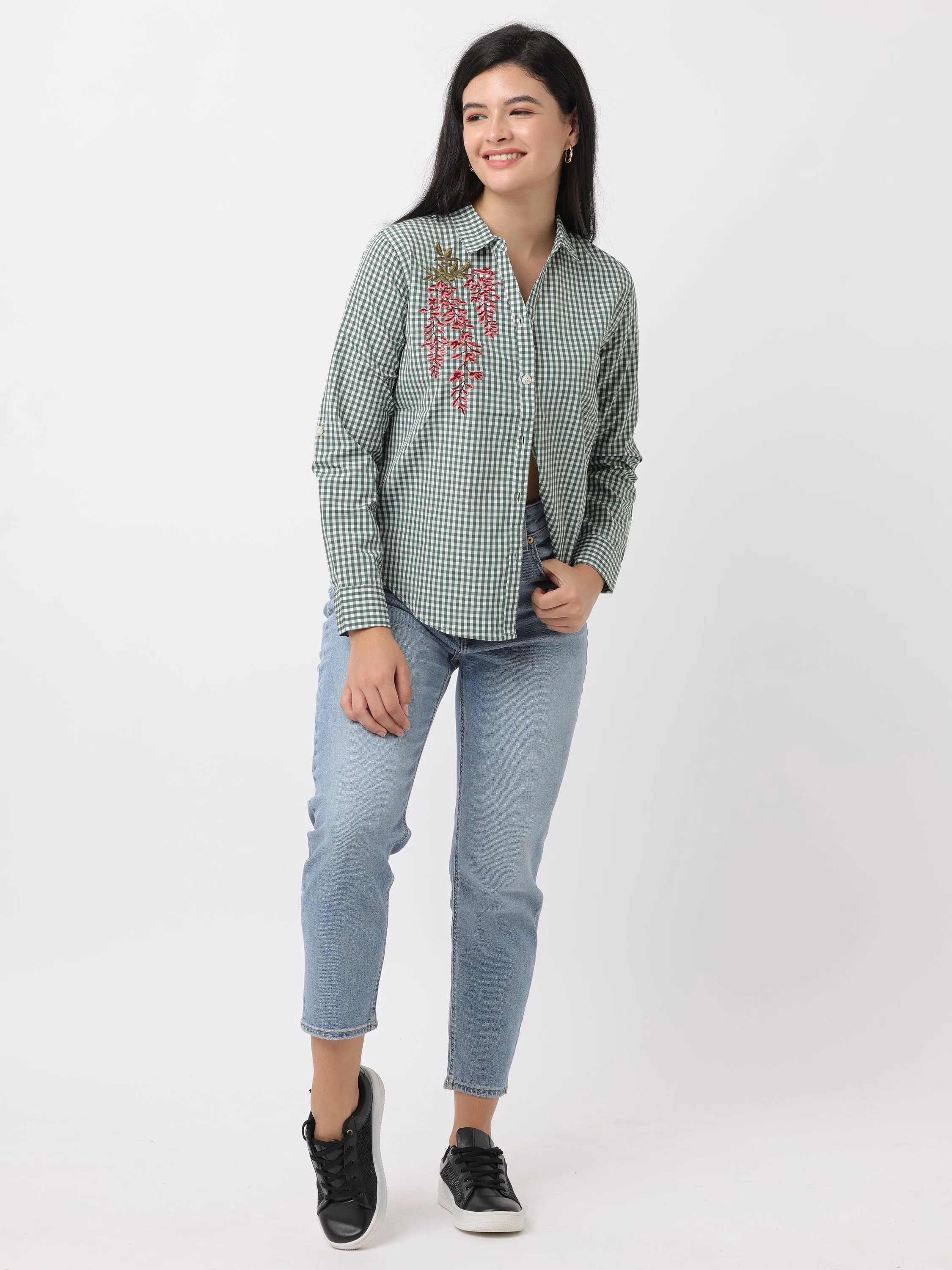 Women Green Regular Fit Checked Shirt